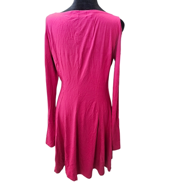 NWT Cold Shoulder Fit & Flare Dress Small Pink - Picture 4 of 4